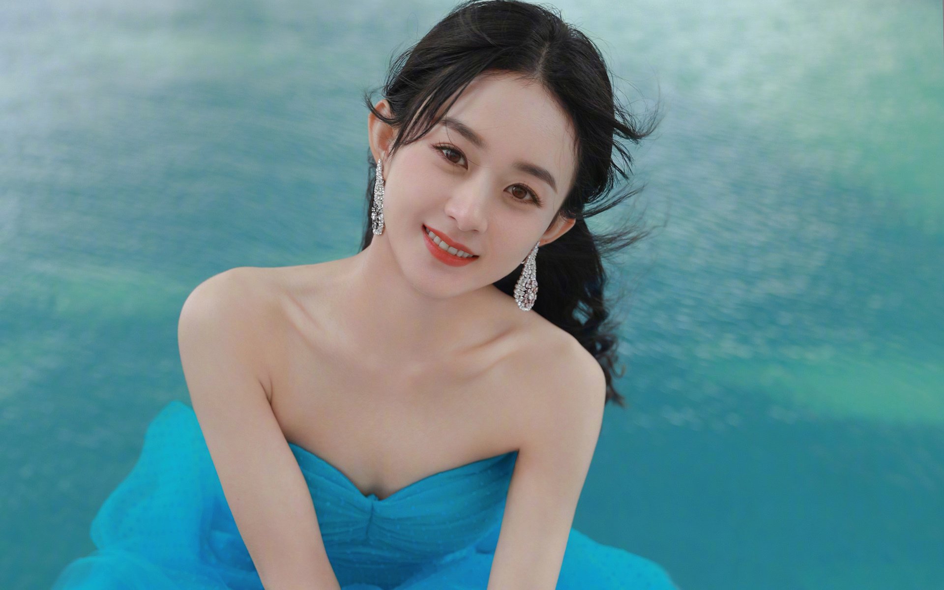 奥尔韦拉展现强大心理素质与韧性，奥尔韦伯